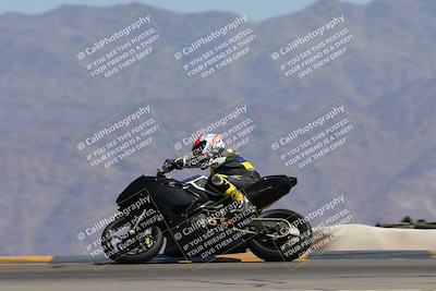 media/Apr-09-2023-SoCal Trackdays (Sun) [[333f347954]]/Turn 9 Side (140pm)/